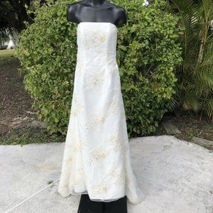 Strapless Wedding Dress